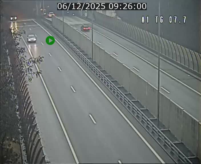 <h2>Traffic live webcam Luxembourg Kirchberg - A1 direction Luxembourg-ville - BK 7.7</h2>