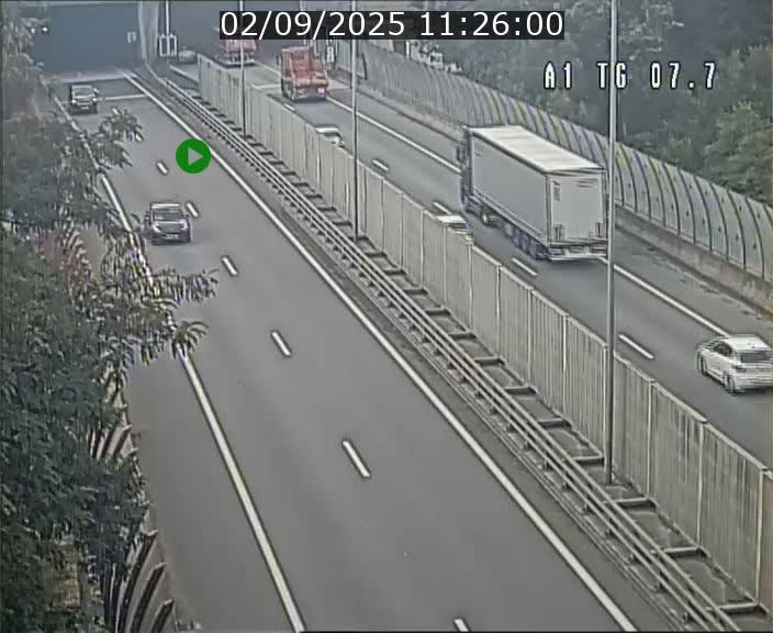 Traffic live webcam Luxembourg Kirchberg - A1 direction Luxembourg-ville - BK 7.7