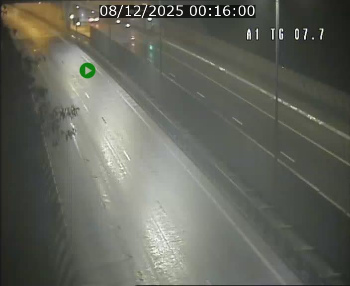 <h2>Traffic live webcam Luxembourg Kirchberg - A1 direction Luxembourg-ville - BK 7.7</h2>