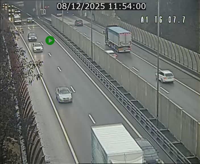 <h2>Traffic live webcam Luxembourg Kirchberg - A1 direction Luxembourg-ville - BK 7.7</h2>