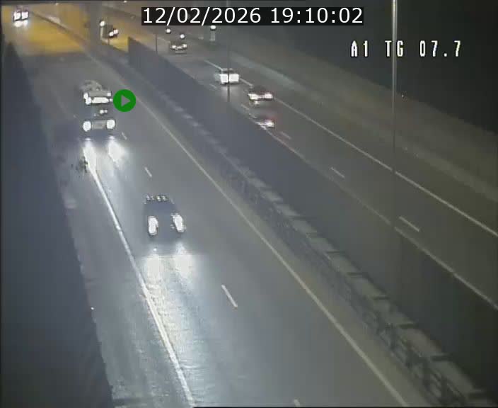 <h2>Traffic live webcam Luxembourg Kirchberg - A1 direction Luxembourg-ville - BK 7.7</h2>