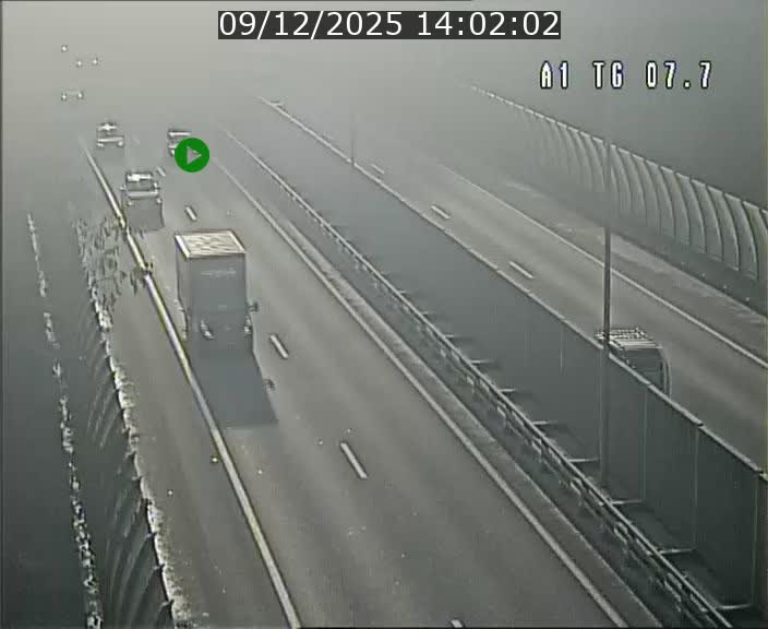 <h2>Traffic live webcam Luxembourg Kirchberg - A1 direction Luxembourg-ville - BK 7.7</h2>