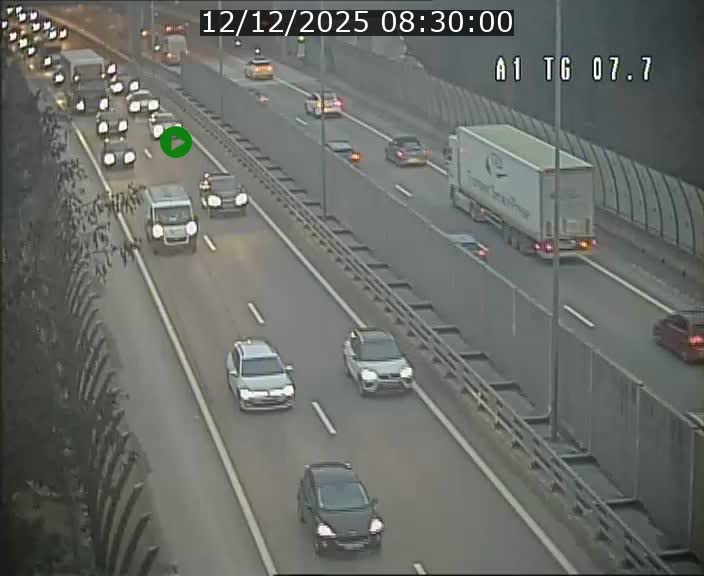 <h2>Traffic live webcam Luxembourg Kirchberg - A1 direction Luxembourg-ville - BK 7.7</h2>