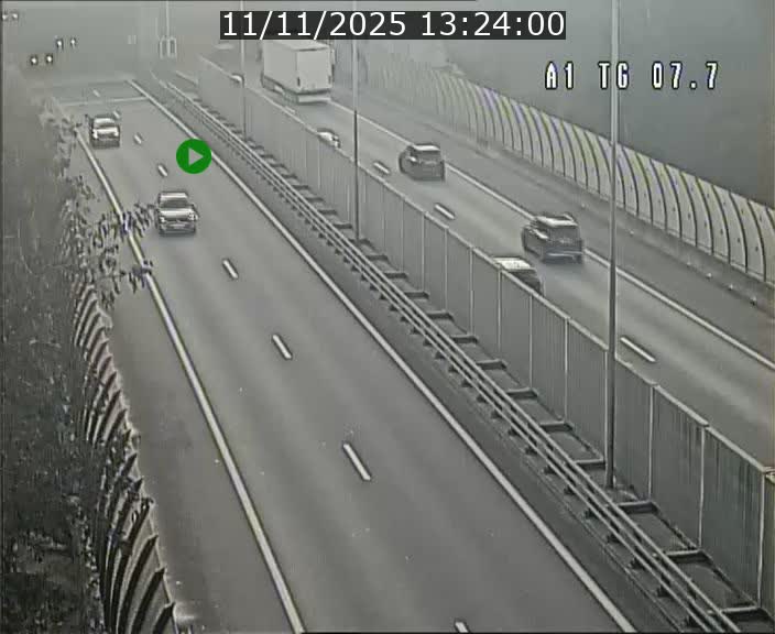 <h2>Traffic live webcam Luxembourg Kirchberg - A1 direction Luxembourg-ville - BK 7.7</h2>