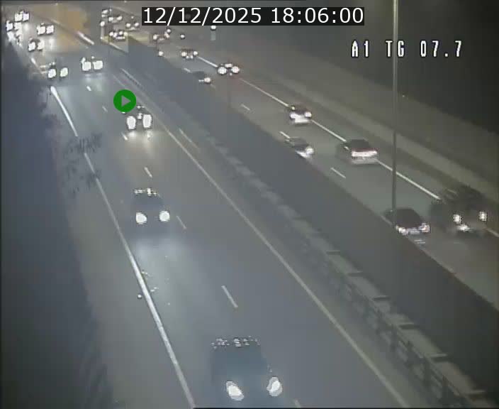 <h2>Traffic live webcam Luxembourg Kirchberg - A1 direction Luxembourg-ville - BK 7.7</h2>