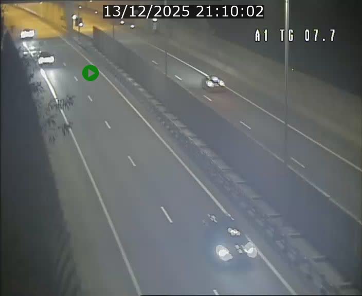 <h2>Traffic live webcam Luxembourg Kirchberg - A1 direction Luxembourg-ville - BK 7.7</h2>