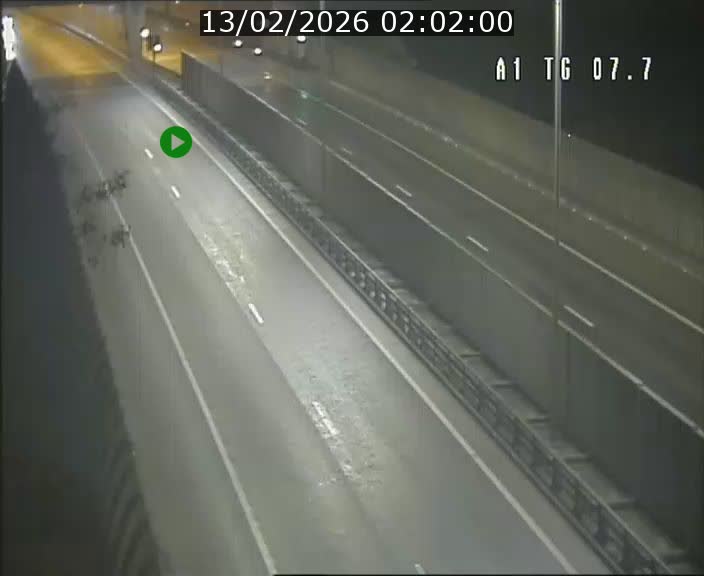 <h2>Traffic live webcam Luxembourg Kirchberg - A1 direction Luxembourg-ville - BK 7.7</h2>