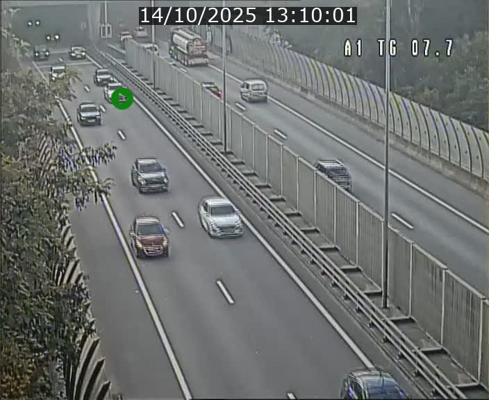 <h2>Traffic live webcam Luxembourg Kirchberg - A1 direction Luxembourg-ville - BK 7.7</h2>
