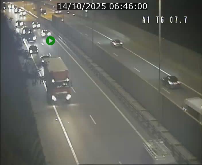 <h2>Traffic live webcam Luxembourg Kirchberg - A1 direction Luxembourg-ville - BK 7.7</h2>