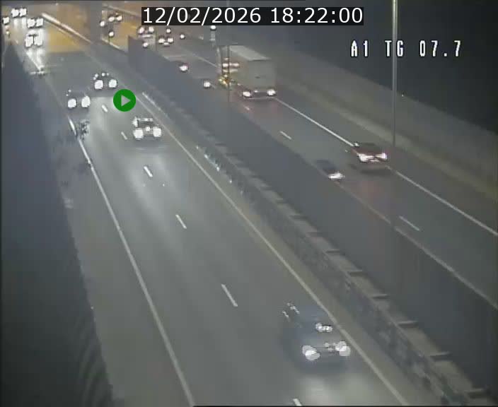 <h2>Traffic live webcam Luxembourg Kirchberg - A1 direction Luxembourg-ville - BK 7.7</h2>