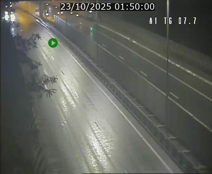 <h2>Traffic live webcam Luxembourg Kirchberg - A1 direction Luxembourg-ville - BK 7.7</h2>