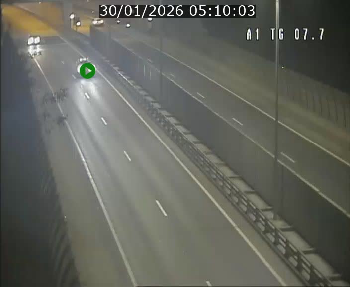 <h2>Traffic live webcam Luxembourg Kirchberg - A1 direction Luxembourg-ville - BK 7.7</h2>