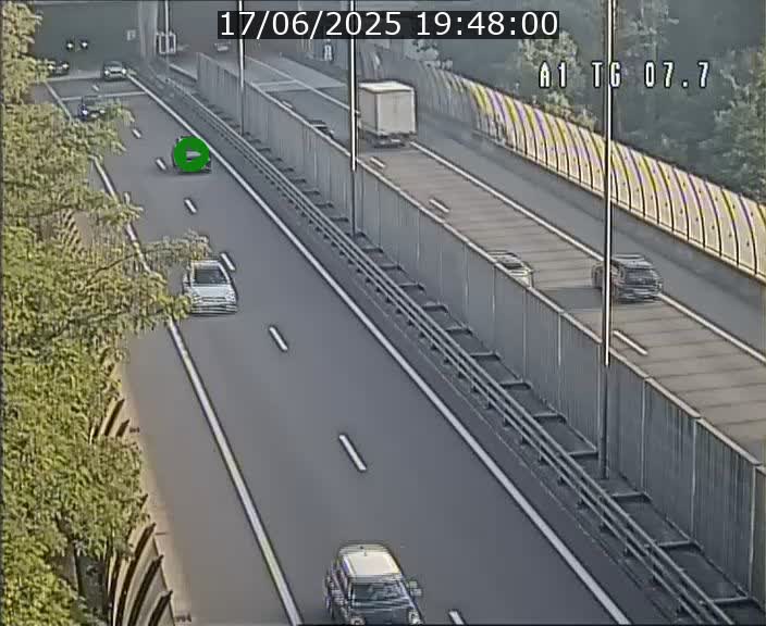 Traffic live webcam Luxembourg Kirchberg - A1 direction Luxembourg-ville - BK 7.7