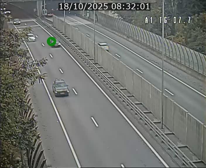 <h2>Traffic live webcam Luxembourg Kirchberg - A1 direction Luxembourg-ville - BK 7.7</h2>