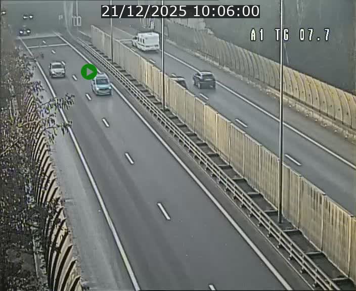 <h2>Traffic live webcam Luxembourg Kirchberg - A1 direction Luxembourg-ville - BK 7.7</h2>