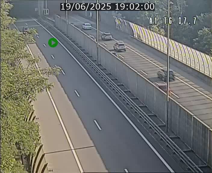 Traffic live webcam Luxembourg Kirchberg - A1 direction Luxembourg-ville - BK 7.7