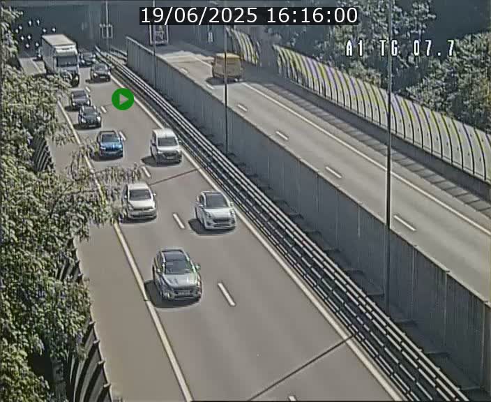 Traffic live webcam Luxembourg Kirchberg - A1 direction Luxembourg-ville - BK 7.7