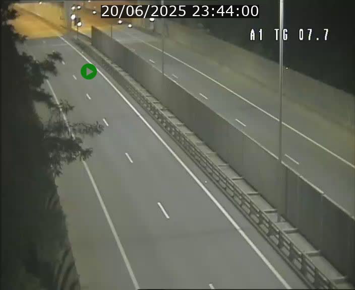 Traffic live webcam Luxembourg Kirchberg - A1 direction Luxembourg-ville - BK 7.7