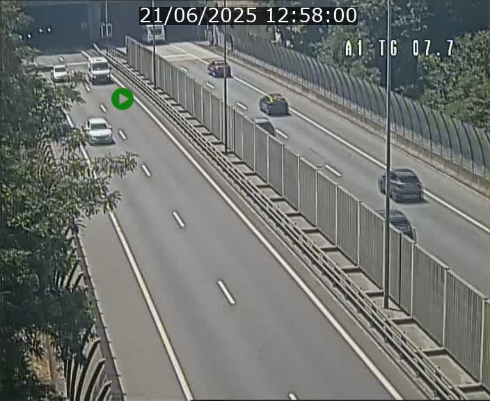 Traffic live webcam Luxembourg Kirchberg - A1 direction Luxembourg-ville - BK 7.7