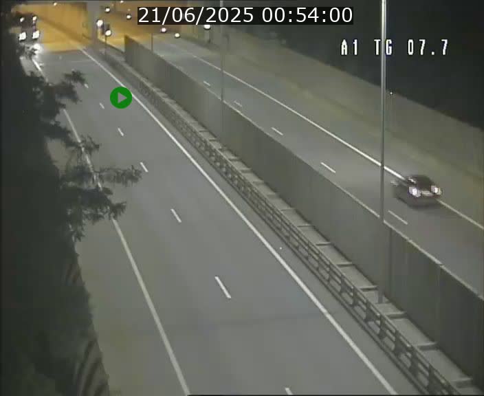 Traffic live webcam Luxembourg Kirchberg - A1 direction Luxembourg-ville - BK 7.7