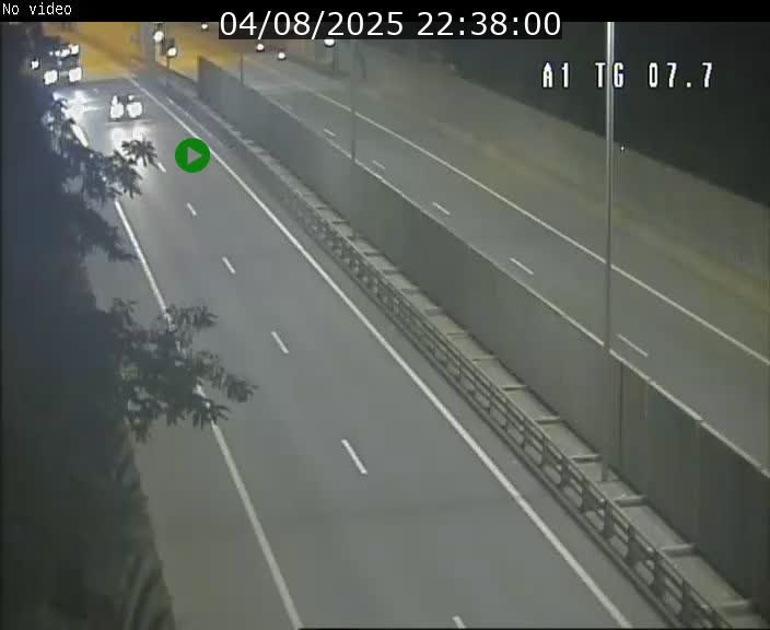 Traffic live webcam Luxembourg Kirchberg - A1 direction Luxembourg-ville - BK 7.7