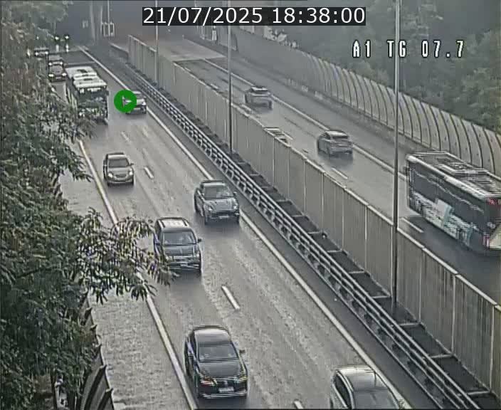 Traffic live webcam Luxembourg Kirchberg - A1 direction Luxembourg-ville - BK 7.7