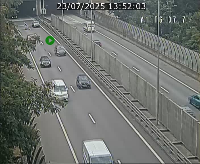 Traffic live webcam Luxembourg Kirchberg - A1 direction Luxembourg-ville - BK 7.7