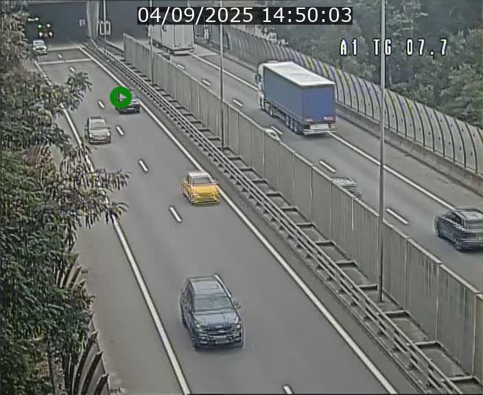Traffic live webcam Luxembourg Kirchberg - A1 direction Luxembourg-ville - BK 7.7