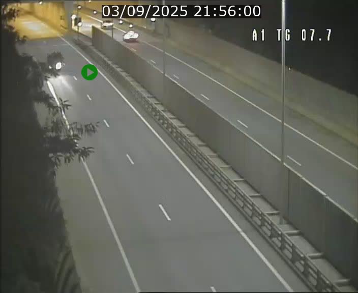 Traffic live webcam Luxembourg Kirchberg - A1 direction Luxembourg-ville - BK 7.7