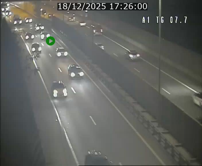 <h2>Traffic live webcam Luxembourg Kirchberg - A1 direction Luxembourg-ville - BK 7.7</h2>