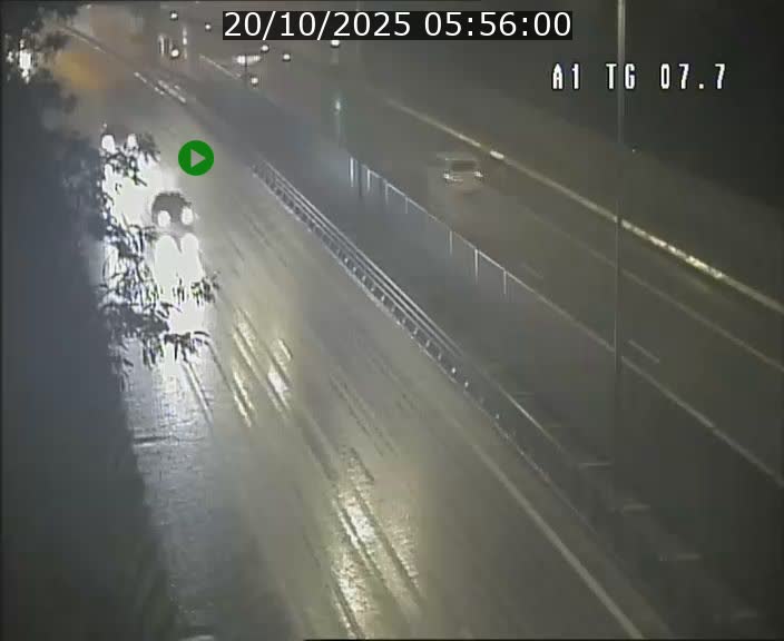 <h2>Traffic live webcam Luxembourg Kirchberg - A1 direction Luxembourg-ville - BK 7.7</h2>