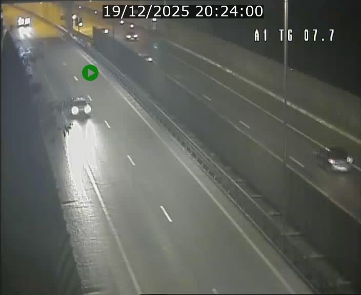 <h2>Traffic live webcam Luxembourg Kirchberg - A1 direction Luxembourg-ville - BK 7.7</h2>