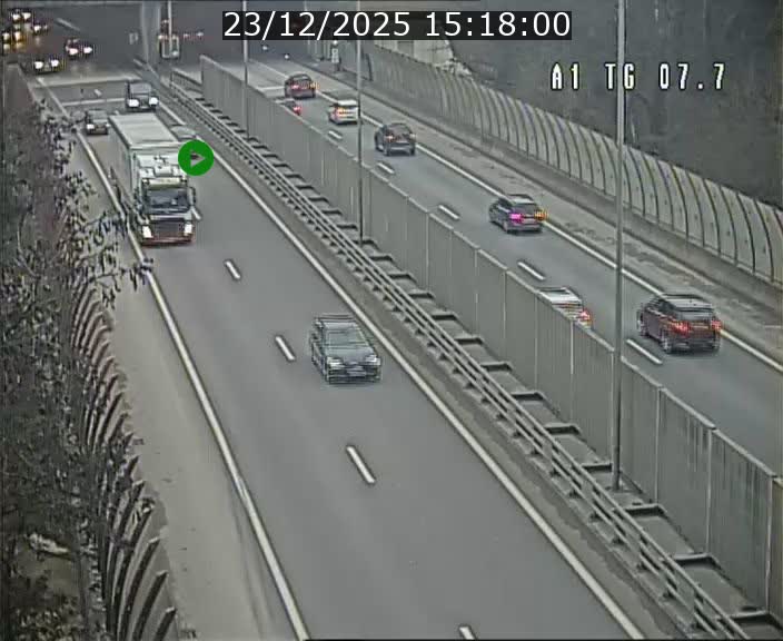 <h2>Traffic live webcam Luxembourg Kirchberg - A1 direction Luxembourg-ville - BK 7.7</h2>