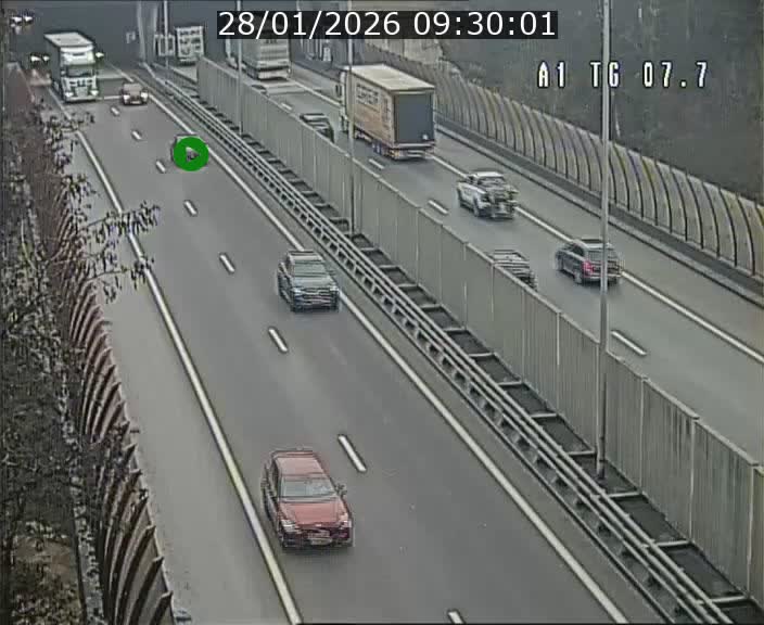 <h2>Traffic live webcam Luxembourg Kirchberg - A1 direction Luxembourg-ville - BK 7.7</h2>