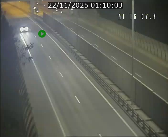 <h2>Traffic live webcam Luxembourg Kirchberg - A1 direction Luxembourg-ville - BK 7.7</h2>