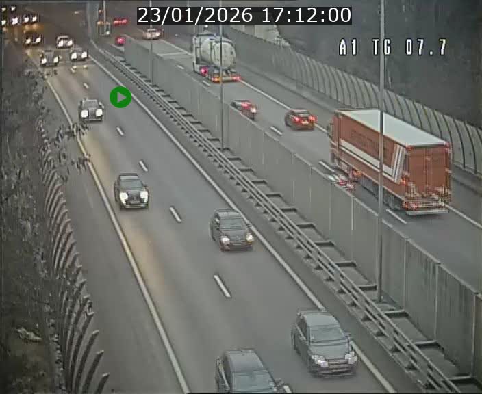 <h2>Traffic live webcam Luxembourg Kirchberg - A1 direction Luxembourg-ville - BK 7.7</h2>