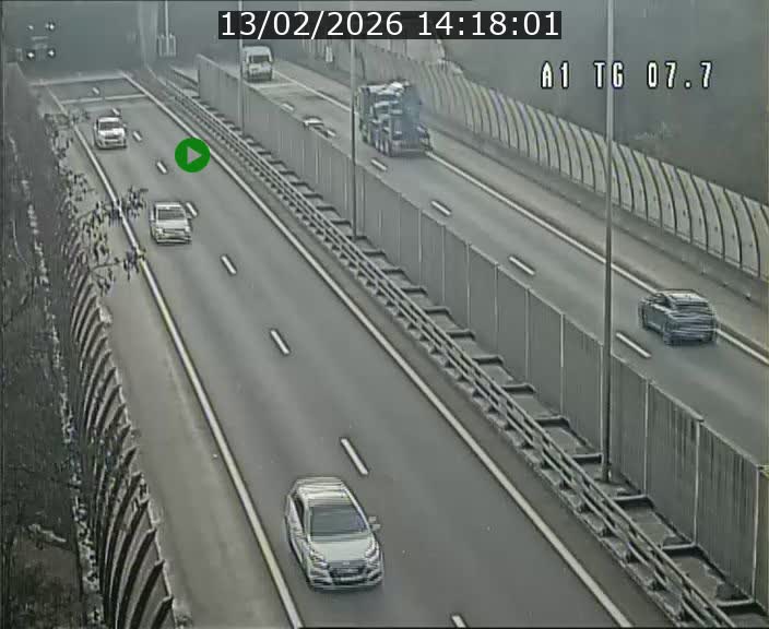 <h2>Traffic live webcam Luxembourg Kirchberg - A1 direction Luxembourg-ville - BK 7.7</h2>