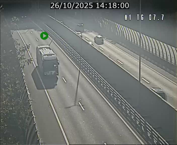 <h2>Traffic live webcam Luxembourg Kirchberg - A1 direction Luxembourg-ville - BK 7.7</h2>