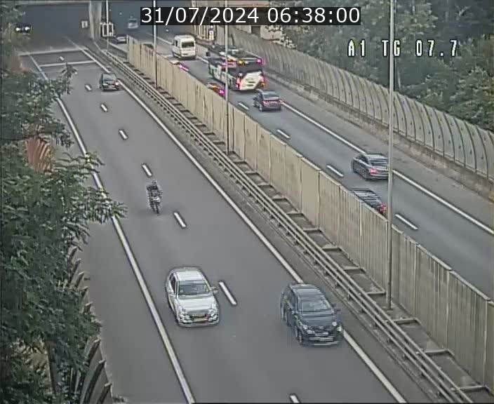 Traffic live webcam Luxembourg Kirchberg - A1 direction Luxembourg-ville - BK 7.7