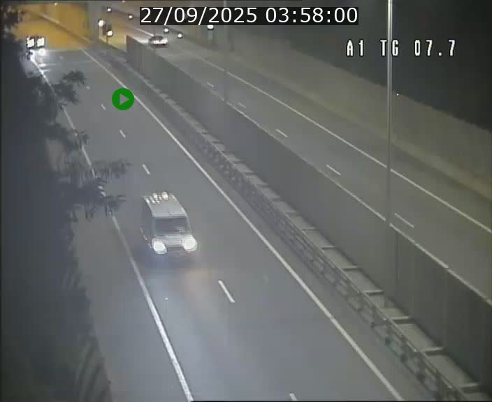 Traffic live webcam Luxembourg Kirchberg - A1 direction Luxembourg-ville - BK 7.7