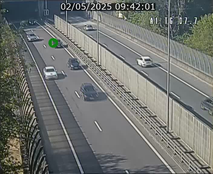 Traffic live webcam Luxembourg Kirchberg - A1 direction Luxembourg-ville - BK 7.7