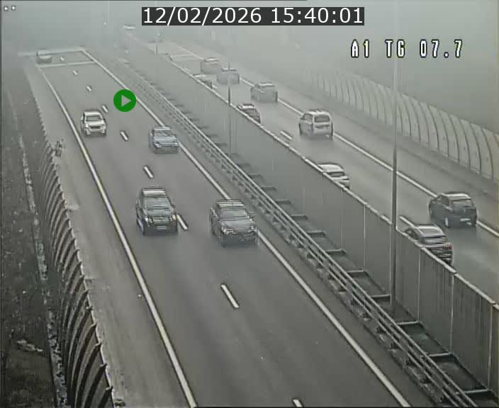 <h2>Traffic live webcam Luxembourg Kirchberg - A1 direction Luxembourg-ville - BK 7.7</h2>