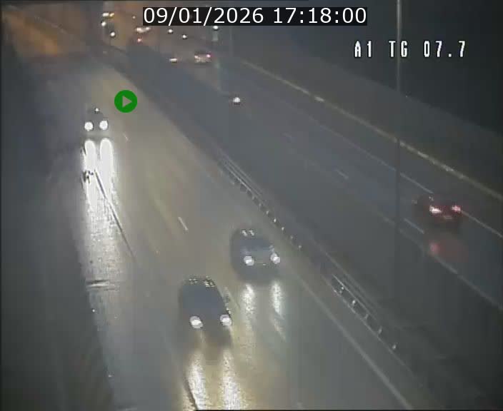 <h2>Traffic live webcam Luxembourg Kirchberg - A1 direction Luxembourg-ville - BK 7.7</h2>