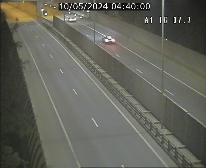 <h2>Traffic live webcam Luxembourg Kirchberg - A1 direction Luxembourg-ville - BK 7.7</h2>
