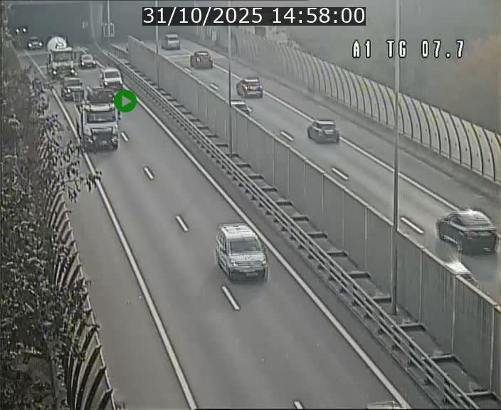 <h2>Traffic live webcam Luxembourg Kirchberg - A1 direction Luxembourg-ville - BK 7.7</h2>