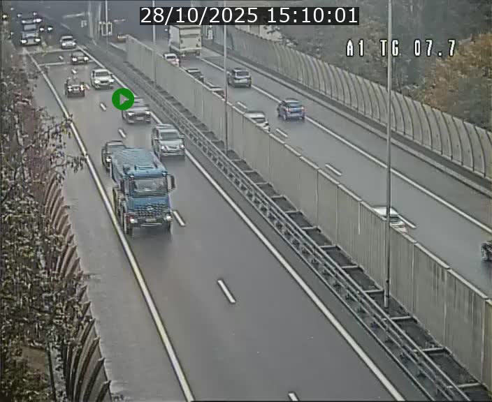 <h2>Traffic live webcam Luxembourg Kirchberg - A1 direction Luxembourg-ville - BK 7.7</h2>