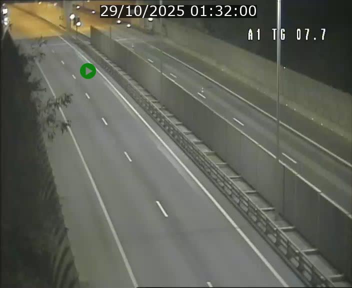 <h2>Traffic live webcam Luxembourg Kirchberg - A1 direction Luxembourg-ville - BK 7.7</h2>