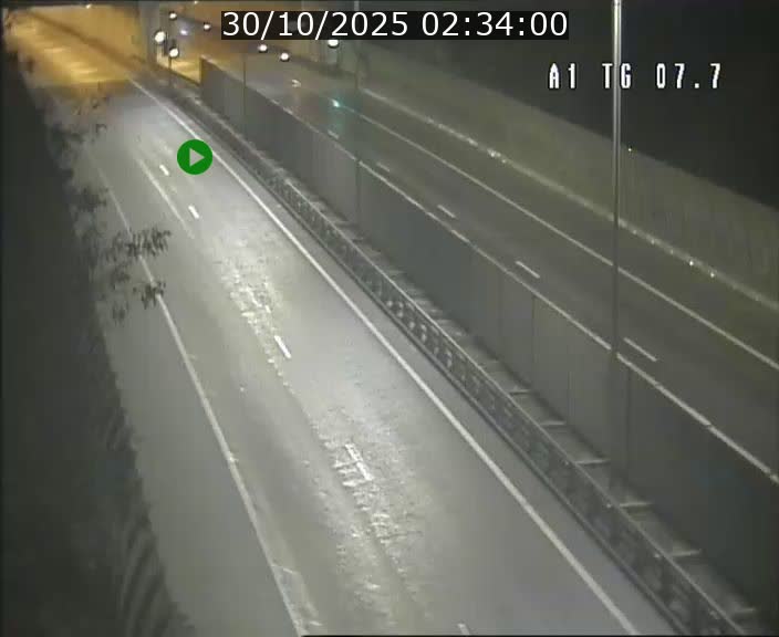 Traffic live webcam Luxembourg Kirchberg - A1 direction Luxembourg-ville - BK 7.7