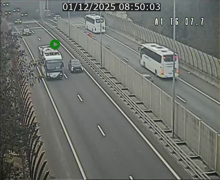 <h2>Traffic live webcam Luxembourg Kirchberg - A1 direction Luxembourg-ville - BK 7.7</h2>