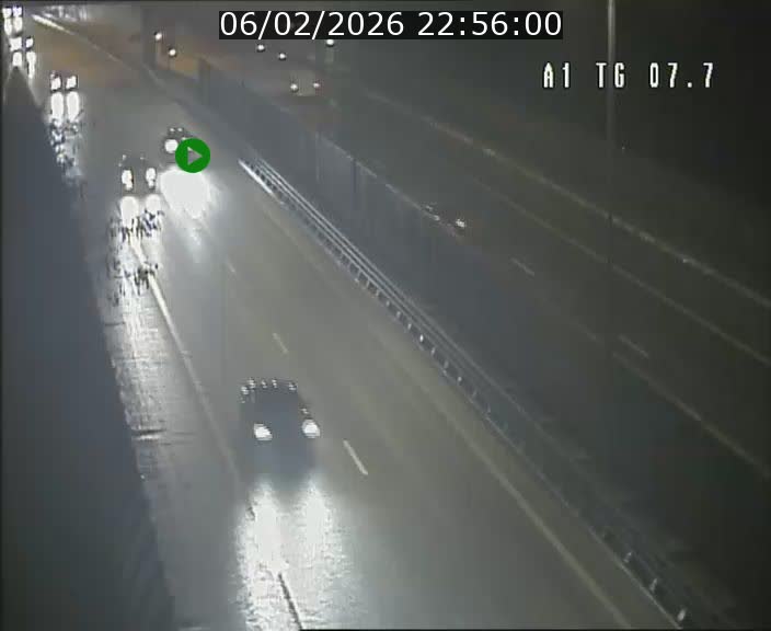 <h2>Traffic live webcam Luxembourg Kirchberg - A1 direction Luxembourg-ville - BK 7.7</h2>